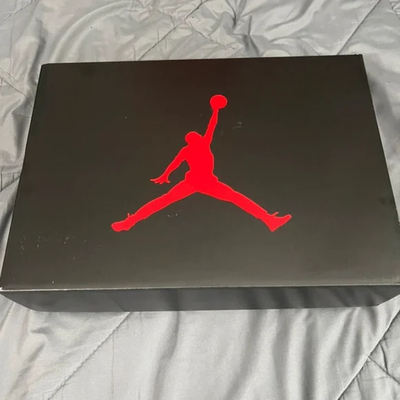 Jordan 5 black metallic - Picture 4 of 4